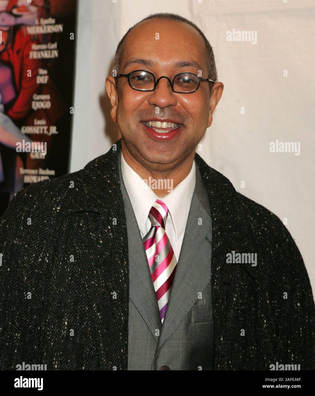 Februar 2005; New York, NY, USA; Regisseur GEORGE C. WOLFE bei der New Yorker Premiere des HBO-Films Lackawanna Blues in den Chelsea West Theaters. Stockfoto