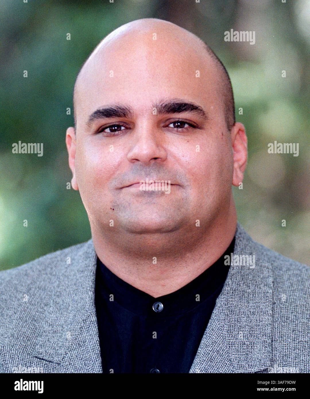 CW.93471.- - LIEFERUNG AN:. Nördlich von Tampa.- -.10/13/1999 BILDUNTERSCHRIFT INFO:. HED Shot von Vince Arcuri wurde von einem Entwickler verklagt, der Markenrechtsverletzungen vorwirft. Er ließ sich 1997 mit Cheval nieder und spricht mit Avila über eine Einigung. Es geht um Arcuris Verwendung eines Logos, das dem goldenen Avila-Logo ähnelt, und um eine Website, die er jetzt geschlossen hat. .- -. Times Foto von:. Mike Pease.-.Story Von:.Coats.-- GESCANNT VON:.MP.- - AUSFÜHRUNGSDATUM: .10.15/99 (Kreditbild: St. Petersburg Times/ZUMAPRESS.com) Stockfoto