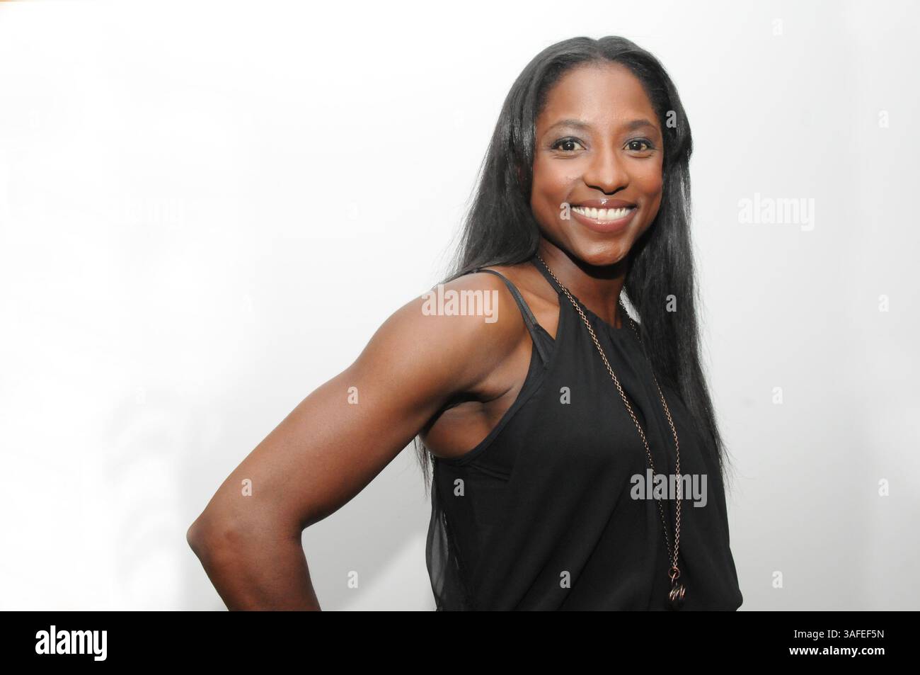 5. August 2012: RUTINA WESLEY (* 1. Februar 1979 in New York) ist eine US-amerikanische Film-, Bühnen- und Fernsehschauspielerin, die vor allem für ihre Rolle als Tara Thornton in der HBO-Serie True Blood bekannt ist. (Kreditbild: © Rachel Ceretto/ZUMAPRESS.com) Stockfoto