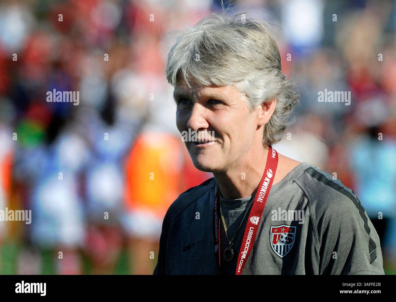 1. September 2012: US-Cheftrainer Pia Sundhage sieht aus, wie die Vereinigten Staaten Costa Rica 8-0 in einem ausstellbaren Frauenfußballspiel im Sahlen's Stadium in Rochester, NY, besiegten. (Kreditbild: © Alan Schwartz/Cal Sport Media/ZUMAPRESS.com) Stockfoto