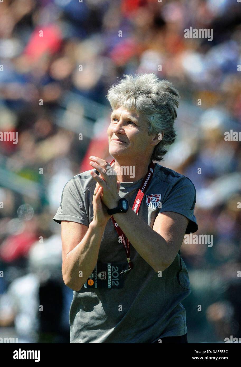 1. September 2012: US-Cheftrainer Pia Sundhage sieht aus, wie die Vereinigten Staaten Costa Rica 8-0 in einem ausstellbaren Frauenfußballspiel im Sahlen's Stadium in Rochester, NY, besiegten. (Kreditbild: © Alan Schwartz/Cal Sport Media/ZUMAPRESS.com) Stockfoto