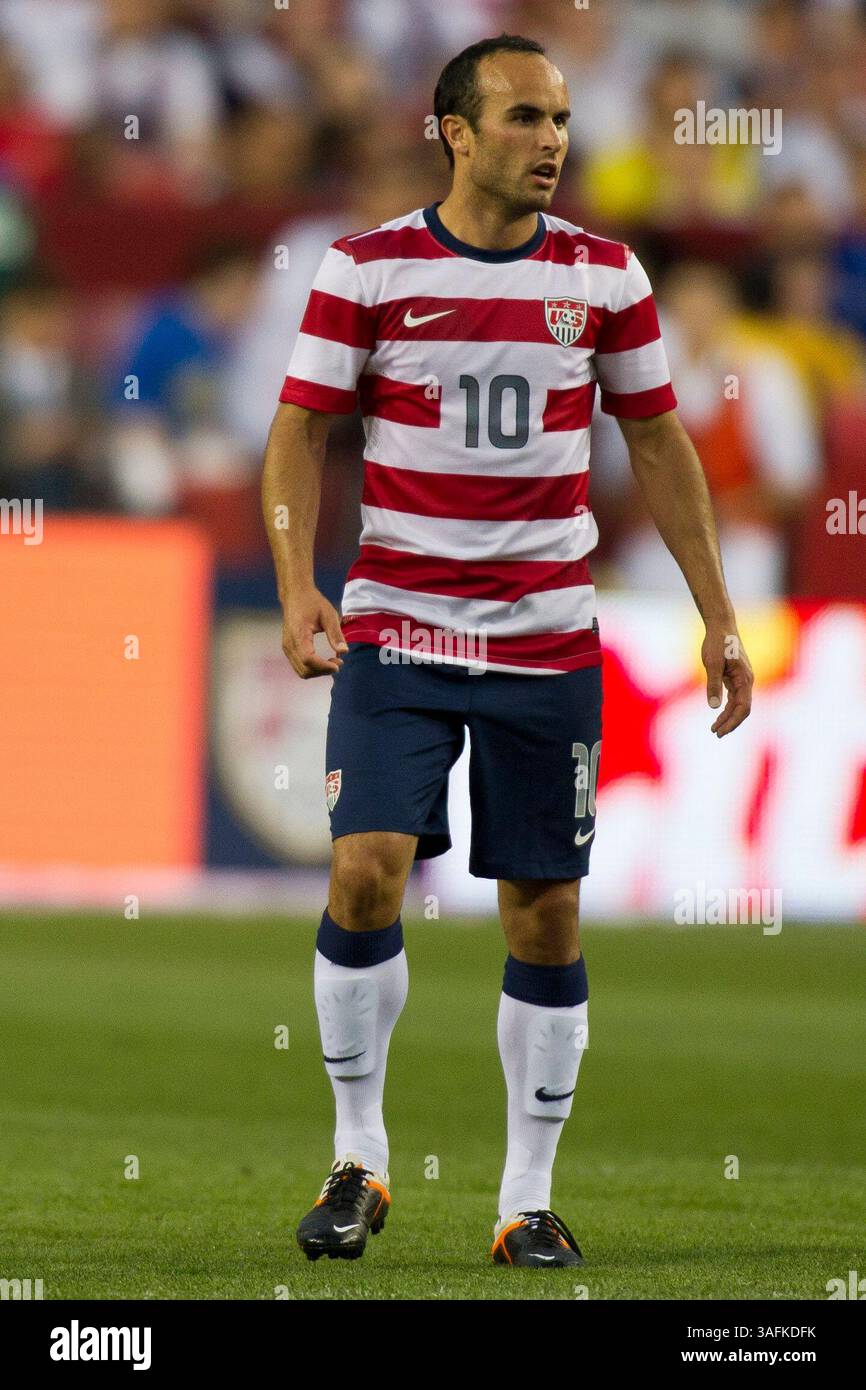 30. Mai 2012: US-Stürmer Landon Donovan (10) in einem Spiel zwischen Brasilien und den USA beim Fed Ex Field in Landover, Maryland. Brasilien besiegte die USA mit 4:1.(Bild: â© Kostas Lymperopoulos/Cal Sport Media)(Bild: © Kostas Lymperopoulos/Cal Sport Media/ZUMAPRESS.com) Stockfoto