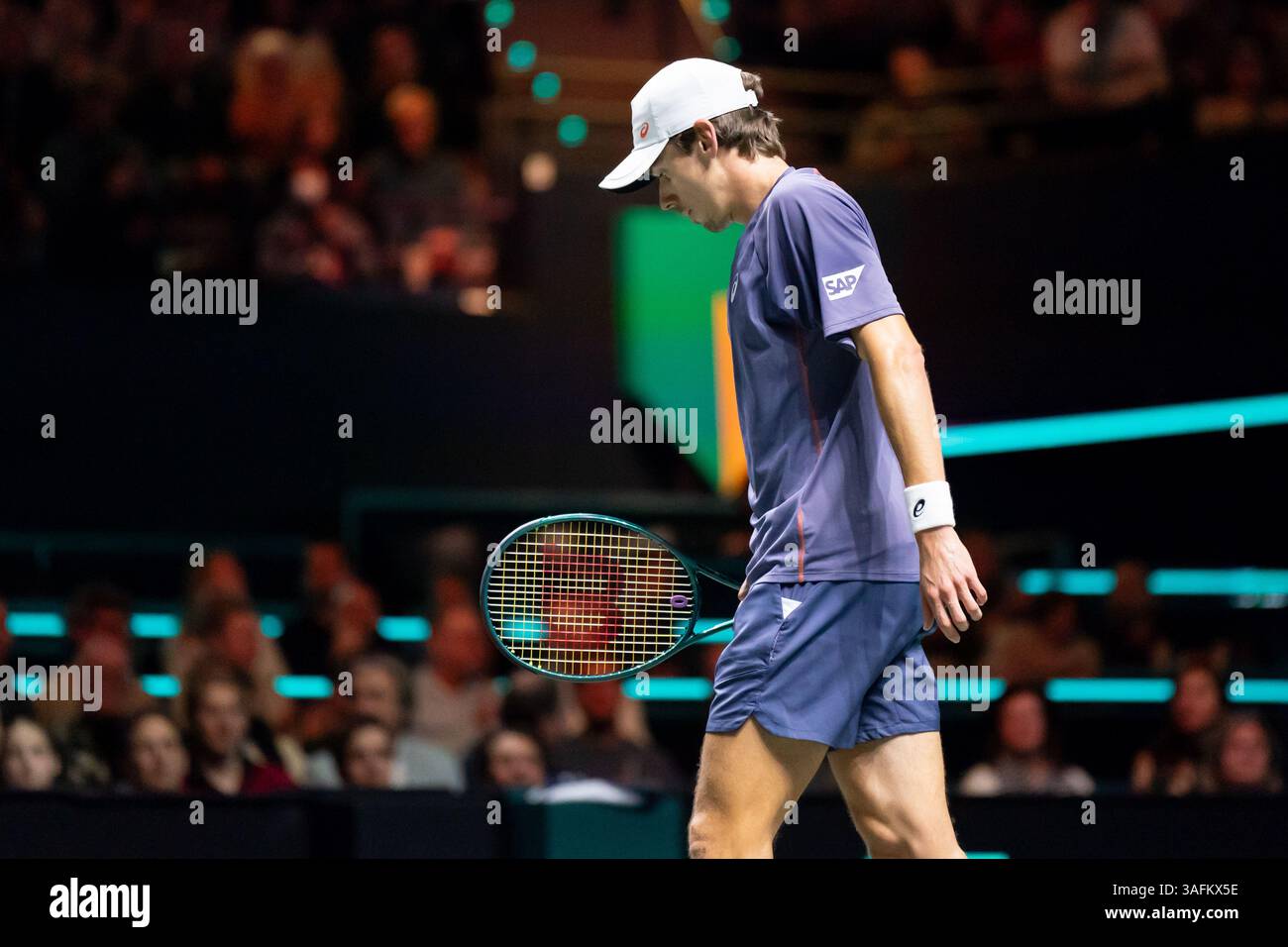 Rotterdam, Niederlande. Februar 2025. ROTTERDAM, NIEDERLANDE - 8. FEBRUAR: Alex de Minaur aus Australien während der ABN AMRO Open in Rotterdam Ahoy am 8. Februar 2025 in Rotterdam, Niederlande. (Foto von Marleen Fouchier/Orange Pictures) Credit: Orange Pics BV/Alamy Live News Stockfoto
