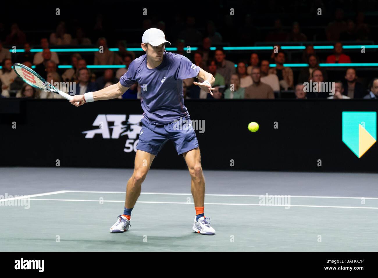 Rotterdam, Niederlande. Februar 2025. ROTTERDAM, NIEDERLANDE - 8. FEBRUAR: Alex de Minaur aus Australien während der ABN AMRO Open in Rotterdam Ahoy am 8. Februar 2025 in Rotterdam, Niederlande. (Foto von Marleen Fouchier/Orange Pictures) Credit: Orange Pics BV/Alamy Live News Stockfoto