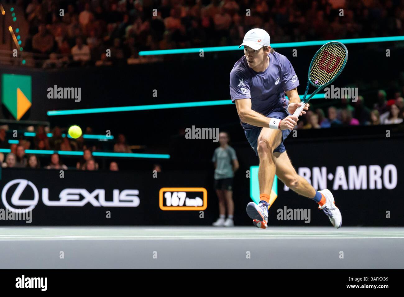 Rotterdam, Niederlande. Februar 2025. ROTTERDAM, NIEDERLANDE - 8. FEBRUAR: Alex de Minaur aus Australien während der ABN AMRO Open in Rotterdam Ahoy am 8. Februar 2025 in Rotterdam, Niederlande. (Foto von Marleen Fouchier/Orange Pictures) Credit: Orange Pics BV/Alamy Live News Stockfoto