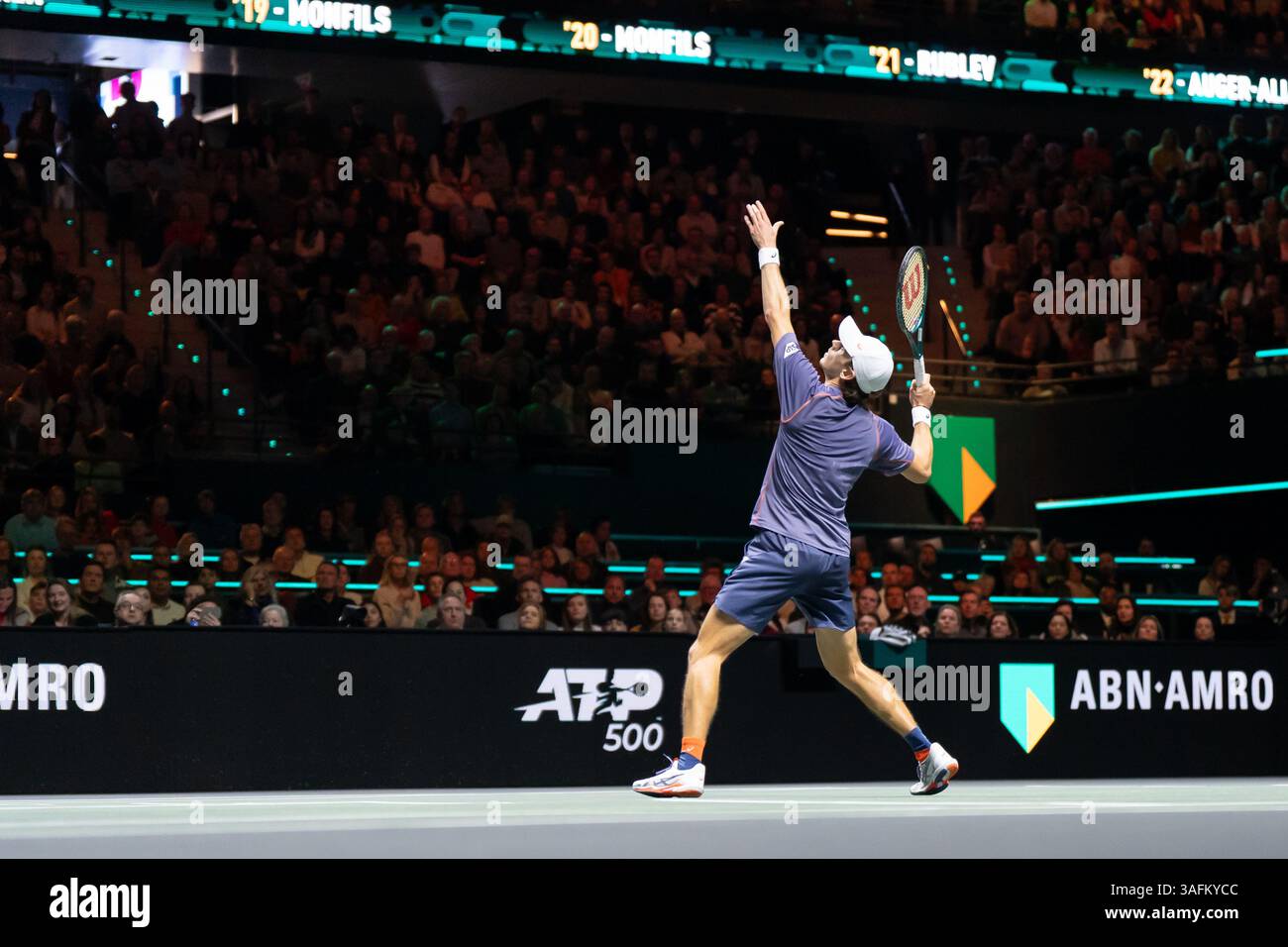 Rotterdam, Niederlande. Februar 2025. ROTTERDAM, NIEDERLANDE - 8. FEBRUAR: Alex de Minaur aus Australien während der ABN AMRO Open in Rotterdam Ahoy am 8. Februar 2025 in Rotterdam, Niederlande. (Foto von Marleen Fouchier/Orange Pictures) Credit: Orange Pics BV/Alamy Live News Stockfoto
