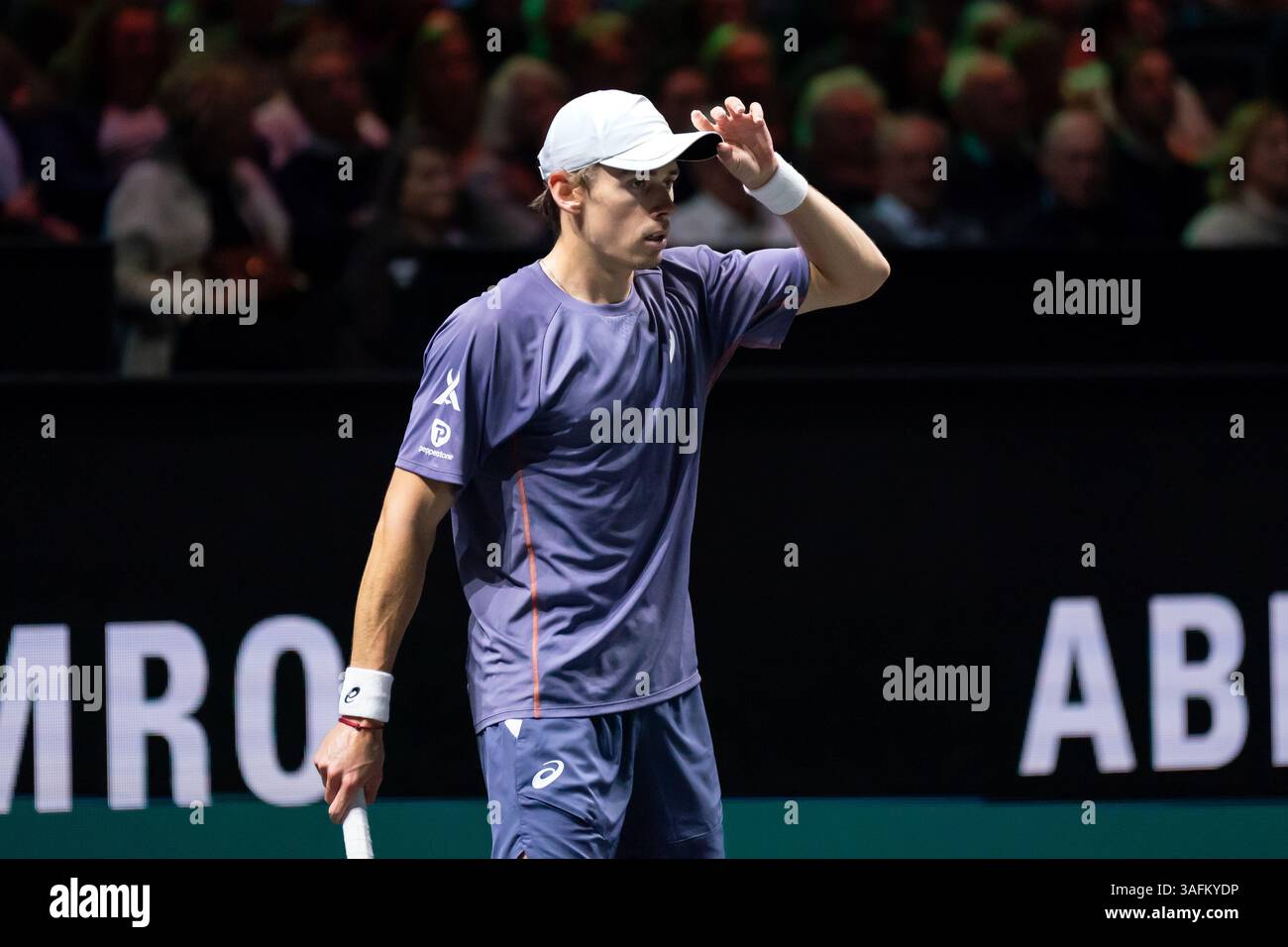 Rotterdam, Niederlande. Februar 2025. ROTTERDAM, NIEDERLANDE - 8. FEBRUAR: Alex de Minaur aus Australien während der ABN AMRO Open in Rotterdam Ahoy am 8. Februar 2025 in Rotterdam, Niederlande. (Foto von Marleen Fouchier/Orange Pictures) Credit: Orange Pics BV/Alamy Live News Stockfoto