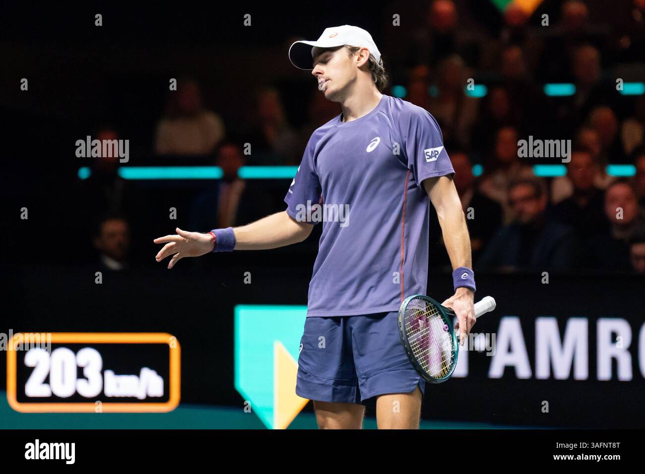 Rotterdam, Niederlande. Februar 2025. ROTTERDAM, NIEDERLANDE - 9. FEBRUAR: Alex de Minaur (aus) während der ABN AMRO Open in Rotterdam Ahoy am 9. Februar 2025 in Rotterdam, Niederlande. (Foto von Marleen Fouchier/Orange Pictures) Credit: Orange Pics BV/Alamy Live News Stockfoto