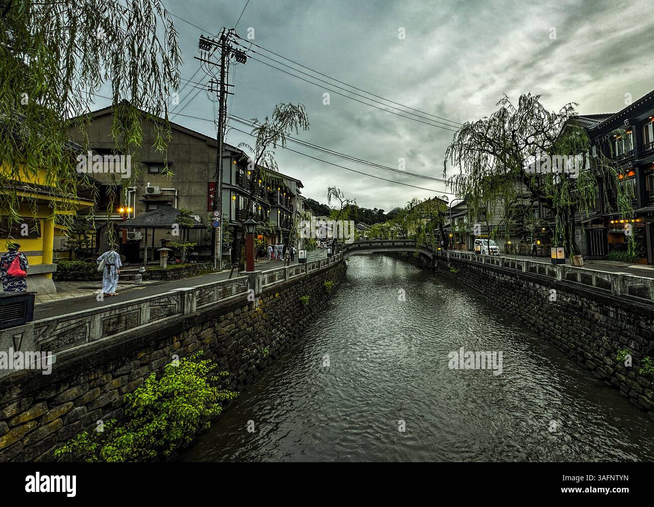 Der Maruyama River verläuft durch Kinosakionsen, Präfektur Hyogo, Kansai, Japan Stockfoto