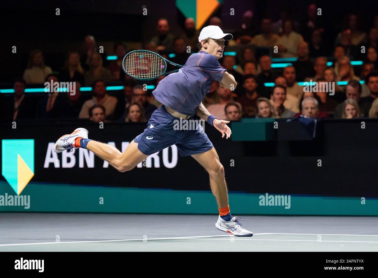 Rotterdam, Niederlande. Februar 2025. ROTTERDAM, NIEDERLANDE - 9. FEBRUAR: Alex de Minaur (aus) während der ABN AMRO Open in Rotterdam Ahoy am 9. Februar 2025 in Rotterdam, Niederlande. (Foto von Marleen Fouchier/Orange Pictures) Credit: Orange Pics BV/Alamy Live News Stockfoto