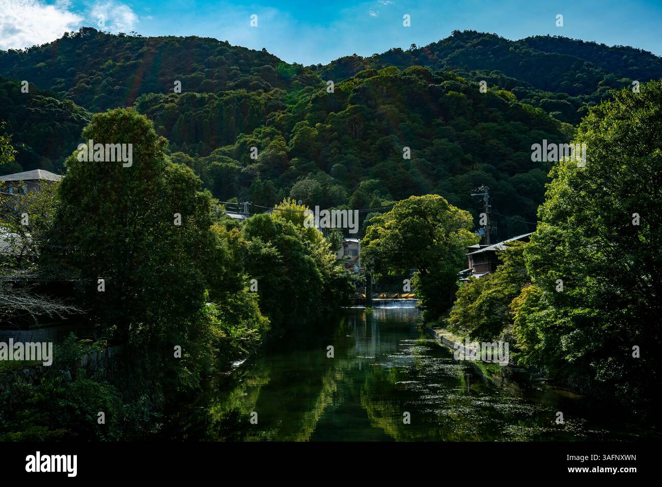 Fluss in Arashiyama, Kyoto, Japan Stockfoto