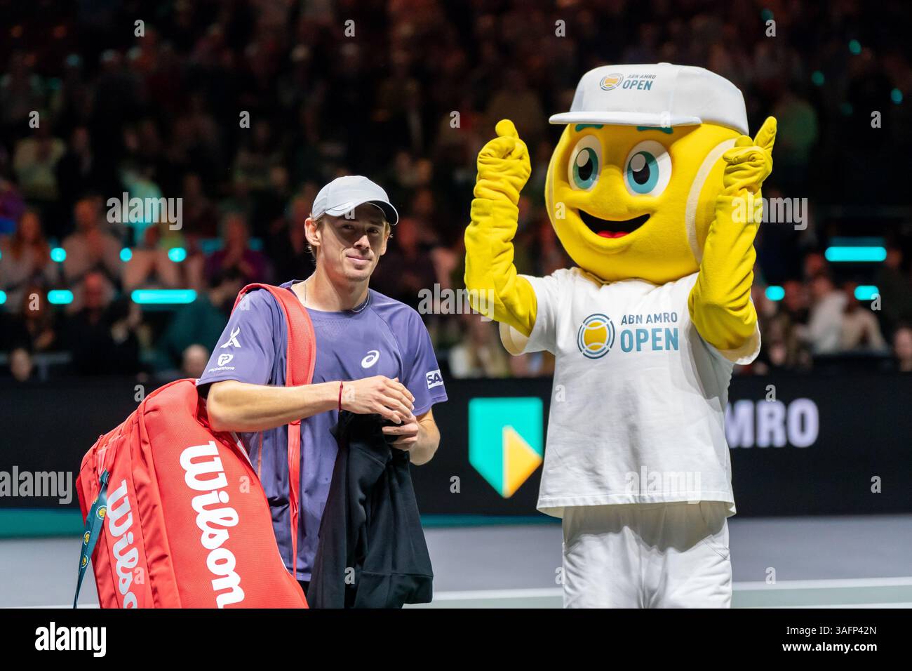 Rotterdam, Niederlande. Februar 2025. ROTTERDAM, NIEDERLANDE - 8. FEBRUAR: Alex de Minaur aus Australien während der ABN AMRO Open in Rotterdam Ahoy am 8. Februar 2025 in Rotterdam, Niederlande. (Foto von Marleen Fouchier/Orange Pictures) Credit: Orange Pics BV/Alamy Live News Stockfoto