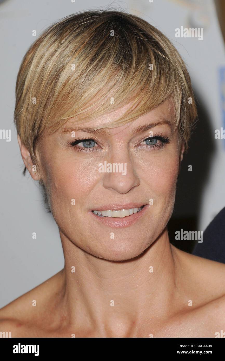 Oktober 2012 - New York, NY, USA - WWW.ACEPIXS.COM . . . . . . 2. Oktober 2012...New York City....Robin Wright nimmt am 25. Jahrestag der Filmvorführung und Besetzung von 'The Princess Bride' während des 50. New York Film Festivals am 2. Oktober 2012 in der Alice Tully Hall in New York City Teil...Bitte schreiben Sie: KRISTIN CALLAHAN - ACEPIXS.COM... . . . . ..Ace Pictures, Inc.: ..Tel.: (212) 243 8787 oder (646) 769 0430..E-Mail: info@acepixs.com..Web: http://www.acepixs.com (Kreditbild: © Kristin Callahan - Ace Pictures/Ace Pictures/ZUMAPRESS.com) Stockfoto
