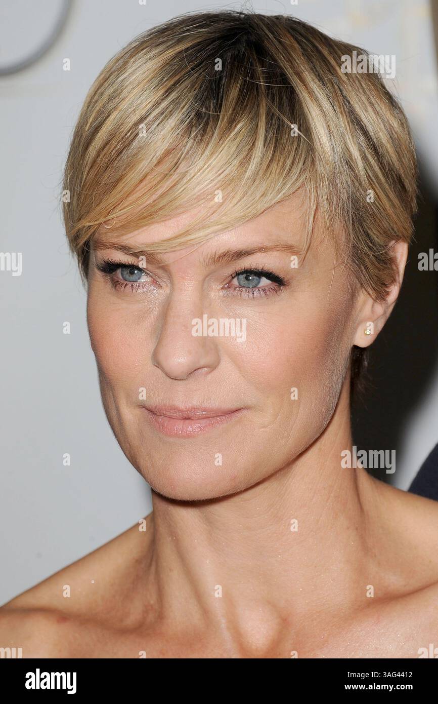 Oktober 2012 - New York, NY, USA - WWW.ACEPIXS.COM . . . . . . 2. Oktober 2012...New York City....Robin Wright nimmt am 25. Jahrestag der Filmvorführung und Besetzung von 'The Princess Bride' während des 50. New York Film Festivals am 2. Oktober 2012 in der Alice Tully Hall in New York City Teil...Bitte schreiben Sie: KRISTIN CALLAHAN - ACEPIXS.COM... . . . . ..Ace Pictures, Inc.: ..Tel.: (212) 243 8787 oder (646) 769 0430..E-Mail: info@acepixs.com..Web: http://www.acepixs.com (Kreditbild: © Kristin Callahan - Ace Pictures/Ace Pictures/ZUMAPRESS.com) Stockfoto