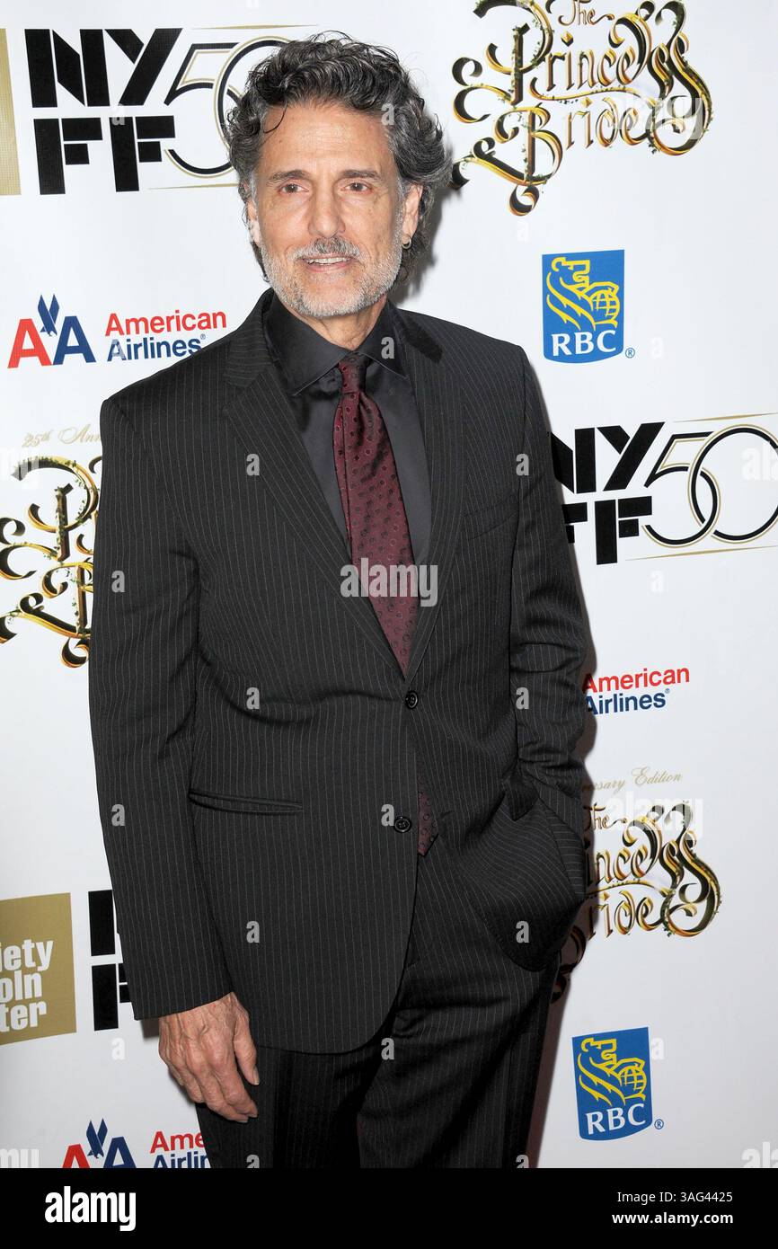 Oktober 2012 - New York, NY, USA - WWW.ACEPIXS.COM . . . . . . 2. Oktober 2012...New York City....Chris Sarandon nimmt am 25. Jahrestag der Filmvorführung und Besetzung von 'The Princess Bride' während des 50. New York Film Festivals am 2. Oktober 2012 in der Alice Tully Hall in New York City Teil... Bitte geben Sie an: KRISTIN CALLAHAN - ACEPIXS.COM. . . . . . . . . . . . . . ..Ace Pictures, Inc.: ..Tel.: (212) 243 8787 oder (646) 769 0430..E-Mail: info@acepixs.com..Web: http://www.acepixs.com (Kreditbild: © Kristin Callahan - Ace Pictures/Ace Pictures/ZUMAPRESS.com) Stockfoto