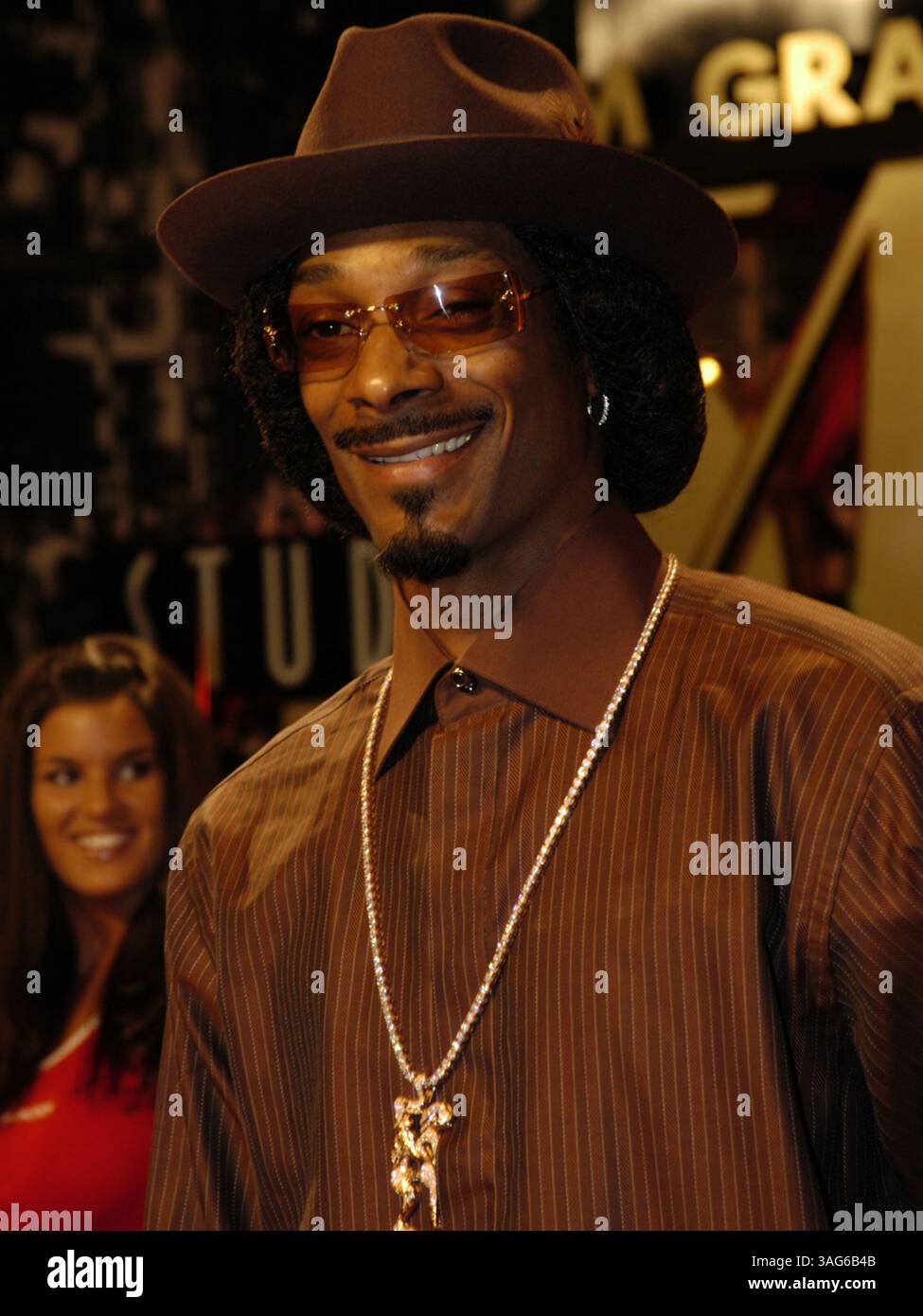 Juli 2004; Las Vegas, NV, USA; Schauspieler SNOOP DOGG feiert am 20. Juli die Veröffentlichung von „Starsky & Hutch“ auf Warner Home Video DVD im Studio 54 im MGM Grand Hotel. (Bild: Mike Valdez/ZUMAPRESS.com) Stockfoto