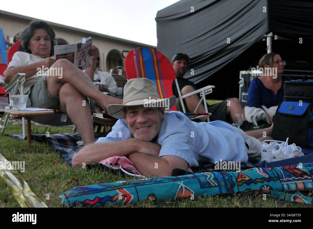September 2012 - Modesto, Kalifornien, USA - „The Music of Motown“ beim Picknick im The Pops! Auf dem Gelände der E. & J. Gallo Winery in Modesto. (Kreditbild: © Tracy Barbutes/Modesto Bee/ZUMAPRESS.com) Stockfoto