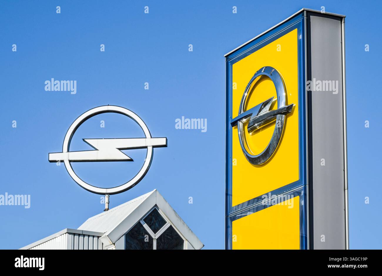 Opel Händler, Seesener Straße, Wilmersdorf, Berlin, Deutschland *** Opel Händler, Seesener Straße, Wilmersdorf, Berlin, Deutschland Stockfoto