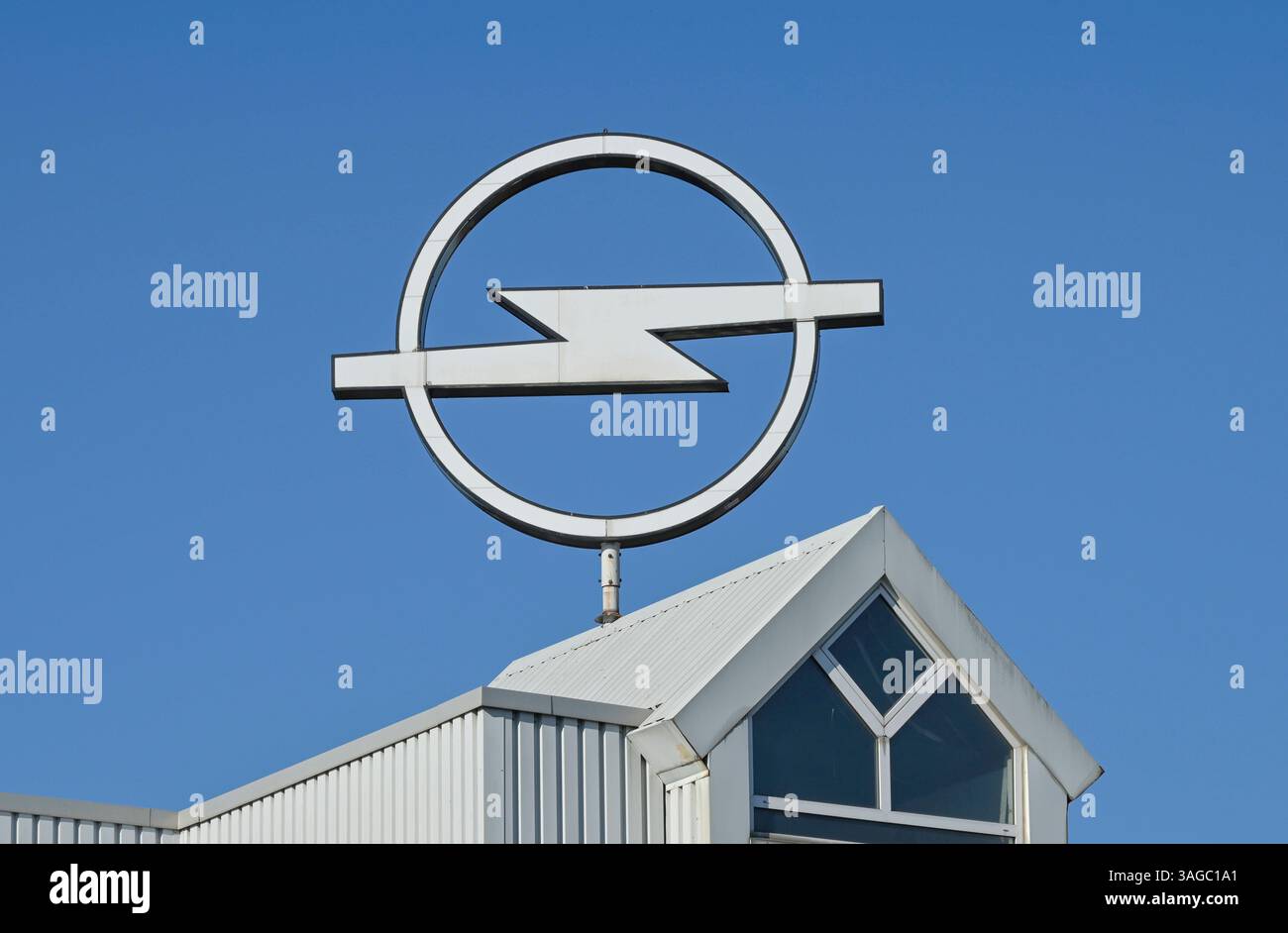 Opel Händler, Seesener Straße, Wilmersdorf, Berlin, Deutschland *** Opel Händler, Seesener Straße, Wilmersdorf, Berlin, Deutschland Stockfoto