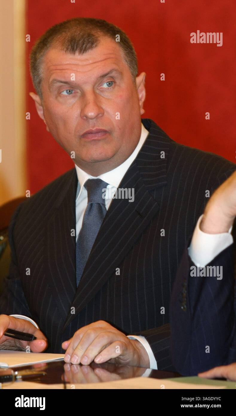 Juni 2008 - Moskau, Russland - Vize-Premierminister der russischen Regierung IGOR SECHIN bei der Regierungssitzung in Moskau (Bild: PhotoXpress/ZUMAPRESS.com) Stockfoto