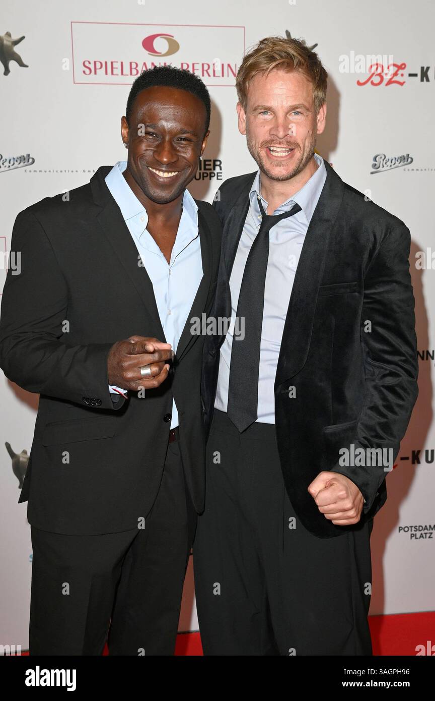 Jerry Kwarteng und Frederic Heidorn bei der Verleihung des 31. B.Z. Kulturpreises 2025 im Theater am Potsdamer Platz. Berlin, 08.04.2025 *** Jerry Kwarteng und Frederic Heidorn bei der Preisverleihung zum B Z Kulturpreis 31 2025 im Theater am Potsdamer Platz Berlin, 08 04 2025 Foto:XF.xKernx/xFuturexImagex kulturpreis 5581 Stockfoto