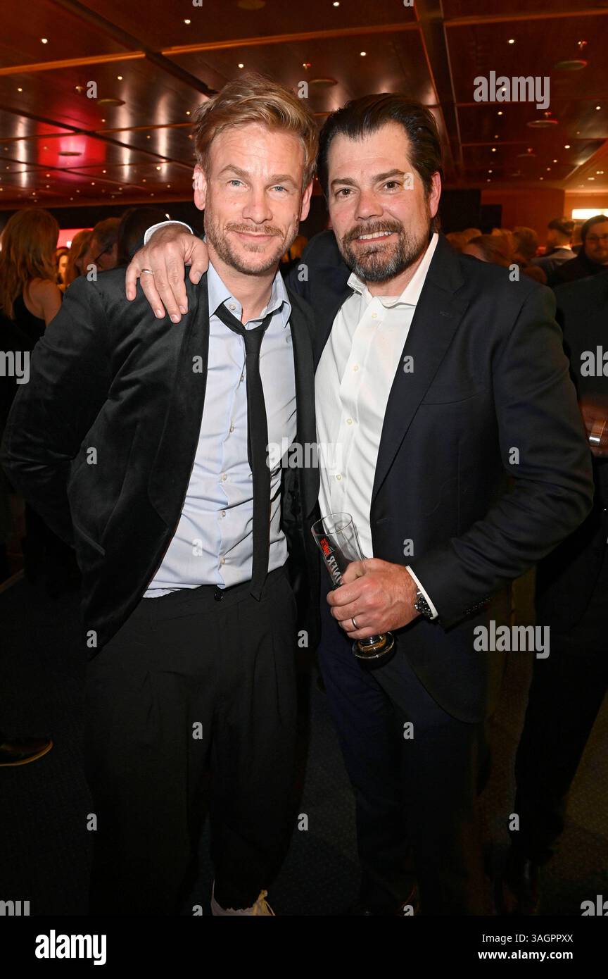 Frederic Heidorn und Daniel Fehlow bei der Verleihung des 31. B.Z. Kulturpreises 2025 im Theater am Potsdamer Platz. Berlin, 08.04.2025 *** Frederic Heidorn und Daniel Fehlow bei der Preisverleihung zum B Z Kulturpreis 31 2025 im Theater am Potsdamer Platz Berlin, 08 04 2025 Foto:XF.xKernx/xFuturexImagex kulturpreis 5716 Stockfoto