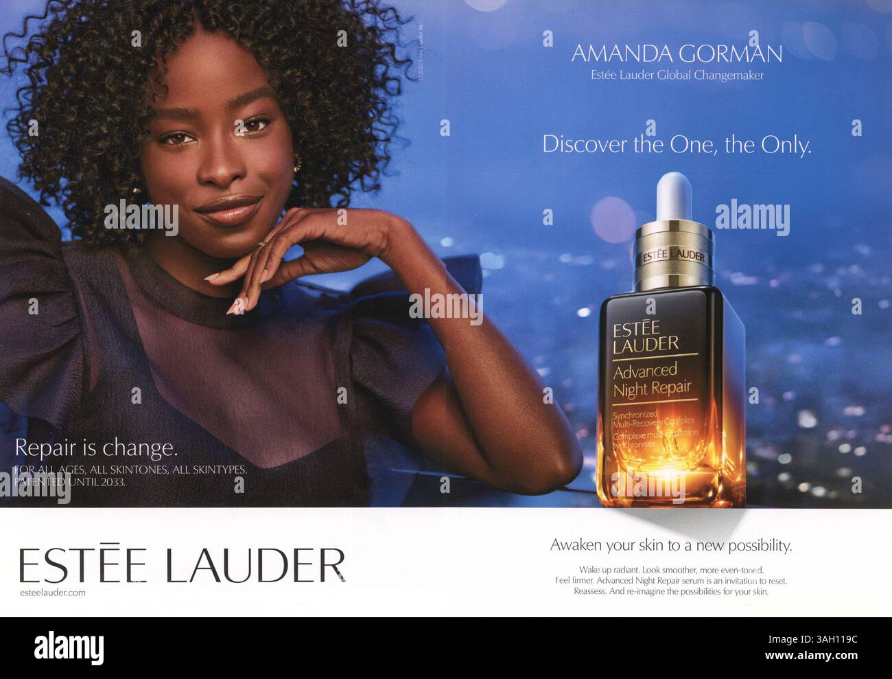 November 2022 Lifestyle- und Modemagazin Werbespot, USA Stockfoto