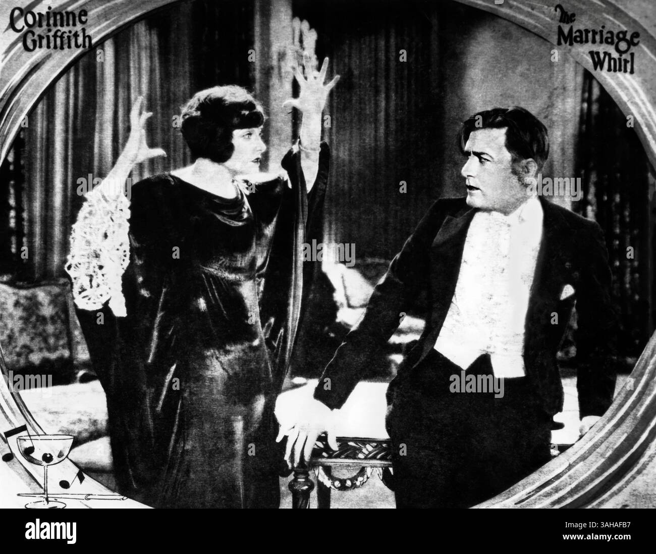 Corinne Griffith, Kenneth Harlan, am Set des Stummfilms The Marriage Whirl, First National Pictures, 1925 Stockfoto