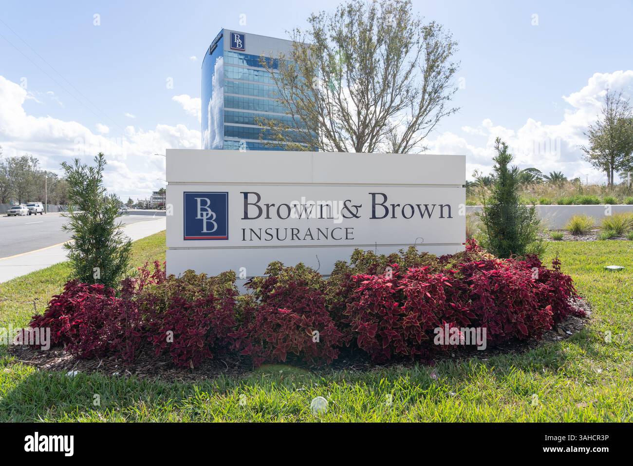 Brown and Brown (B und B) Versicherungszentrale in Daytona Beach, FL, USA Stockfoto