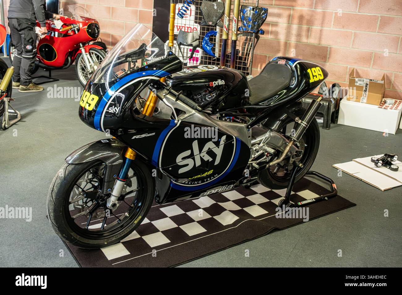 Modena, Italien: 2025 03 30 Motor Fest Expo Motorrad Black Aprilia Racing Motorrad Vr46 Racing Team. Hochwertige Fotos Stockfoto