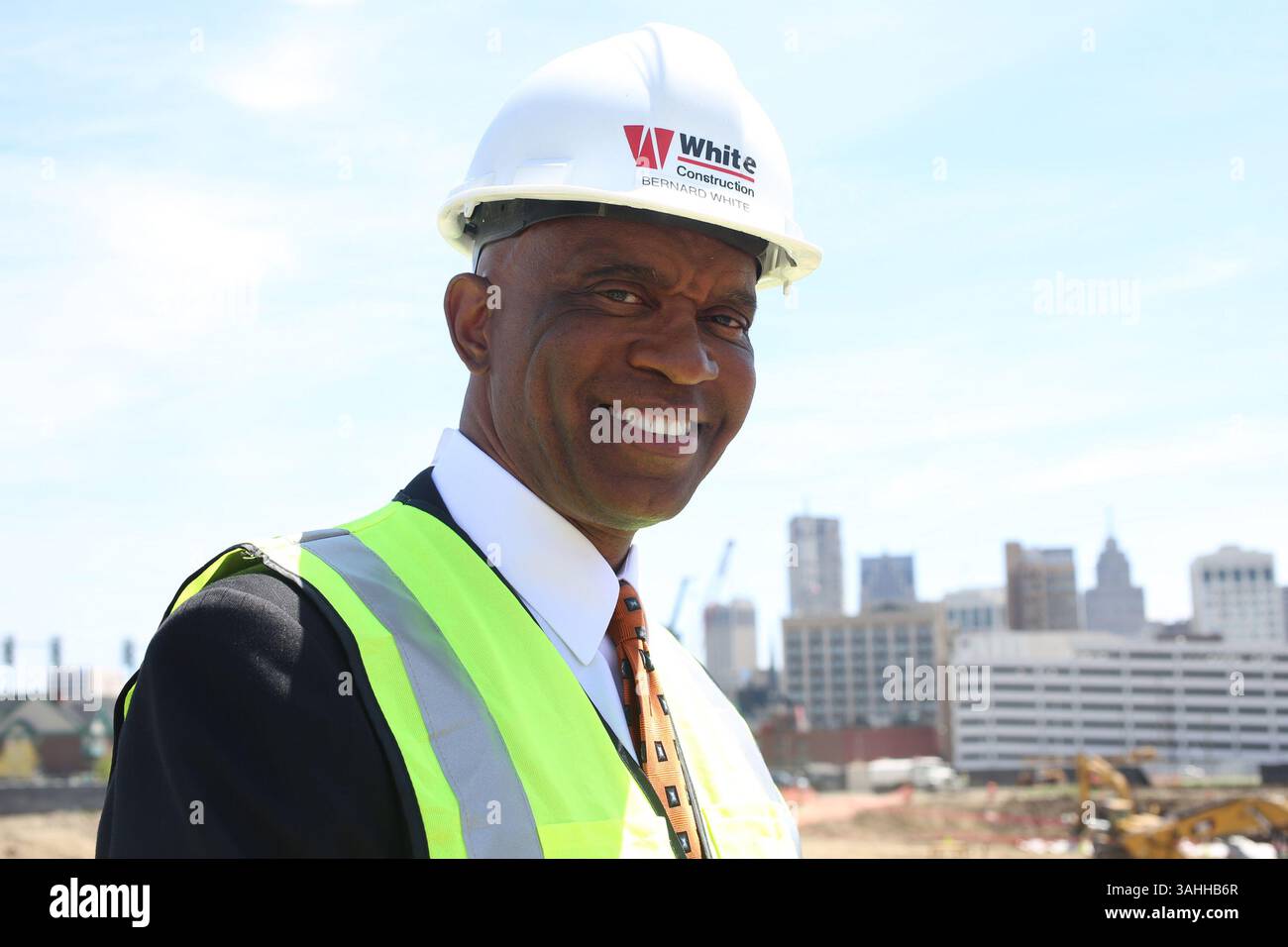6. März 2008 – Detroit, MI, USA – Bernard White ist Präsident von White Construction, einer Vertragsfirma in Minderheitsbesitz, die an dem neuen Arena-Projekt in der Innenstadt von Detroit arbeitet. (Bild: © Jessica J. Trevino/TNS/ZUMA Wire) Stockfoto
