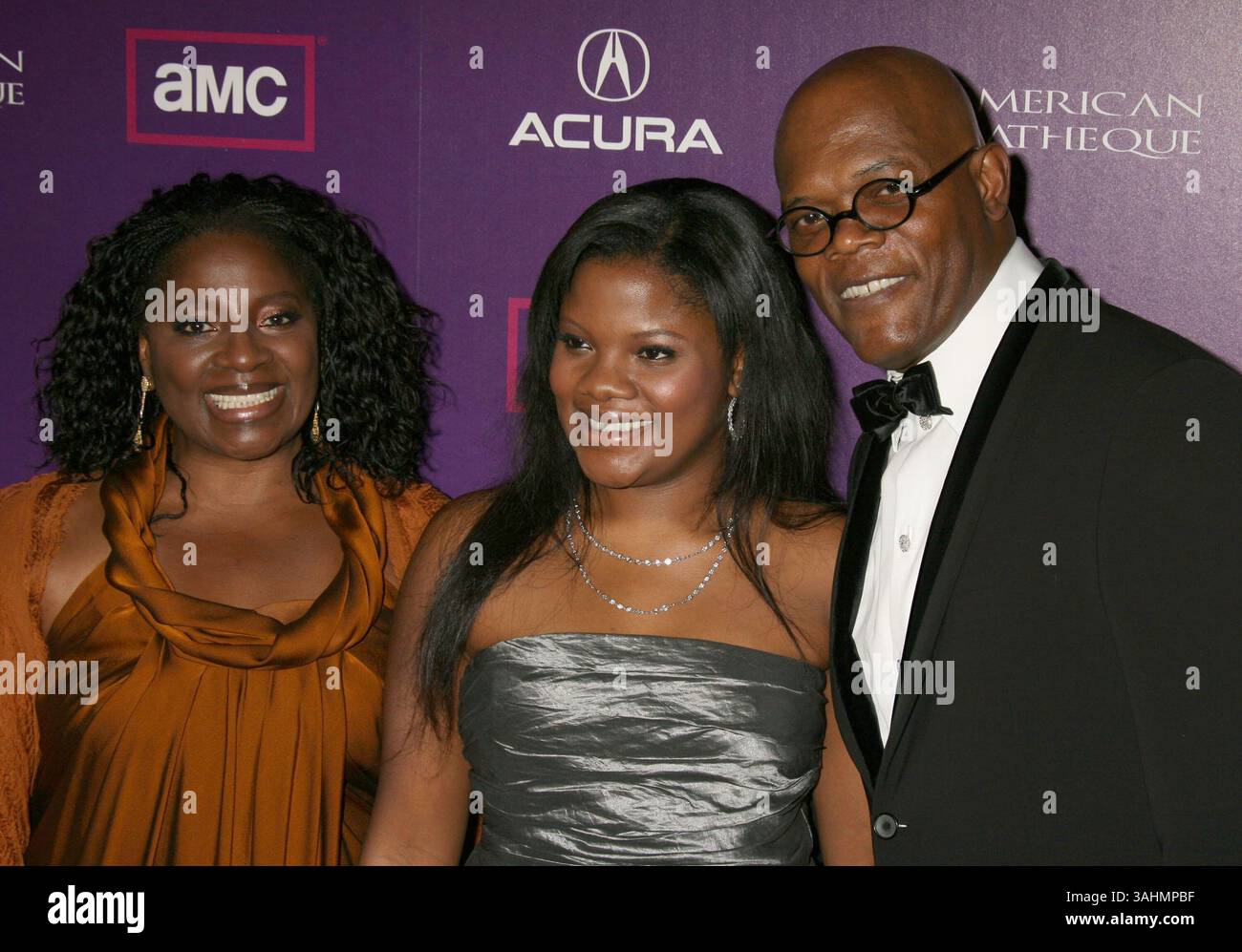 1. Dezember 2008 – Beverly Hills, KALIFORNIEN – 01. Dezember 2008 – Beverly Hills, Kalifornien – LaTanya Richardson mit Zoe Jackson und Samuel L. Jackson. 23. Jährliche American Cinematheque Awards im Beverly Hilton Hotel. Foto: Michael Jade/AdMedia (Foto: © Michael Jade/AdMedia via ZUMA Wire) Stockfoto
