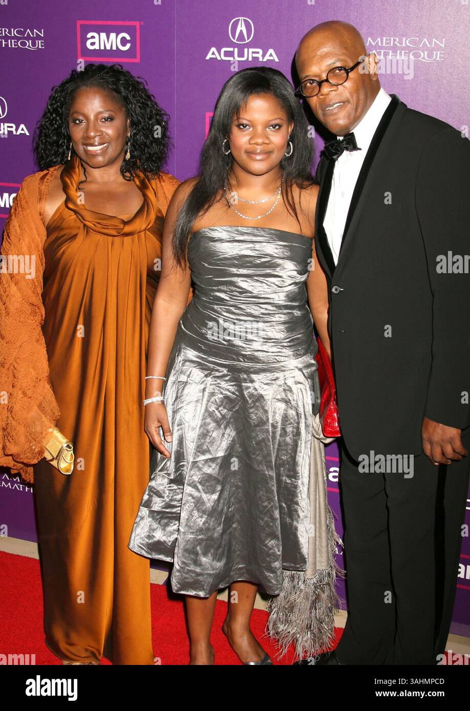 1. Dezember 2008 – Beverly Hills, KALIFORNIEN – 01. Dezember 2008 – Beverly Hills, Kalifornien – LaTanya Richardson mit Zoe Jackson und Samuel L. Jackson. 23. Jährliche American Cinematheque Awards im Beverly Hilton Hotel. Foto: Michael Jade/AdMedia (Foto: © Michael Jade/AdMedia via ZUMA Wire) Stockfoto