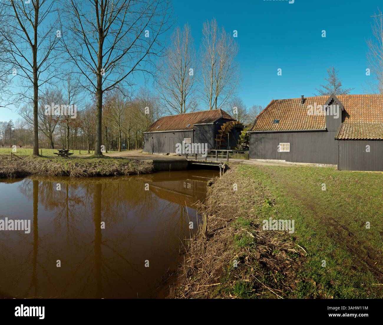 Wasserradmühle von Colls, Eindhoven, Noord-Brabant, Niederlande, René van der Meer Stockfoto
