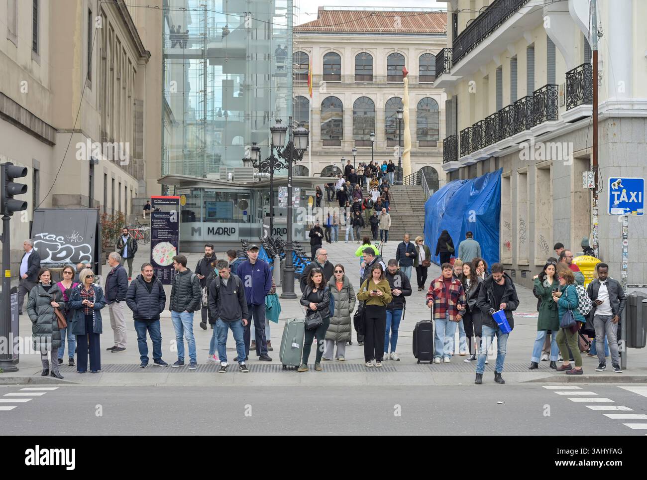 Fussgänger, Calle de Santa Isabel, Madrid, Spanien Stockfoto