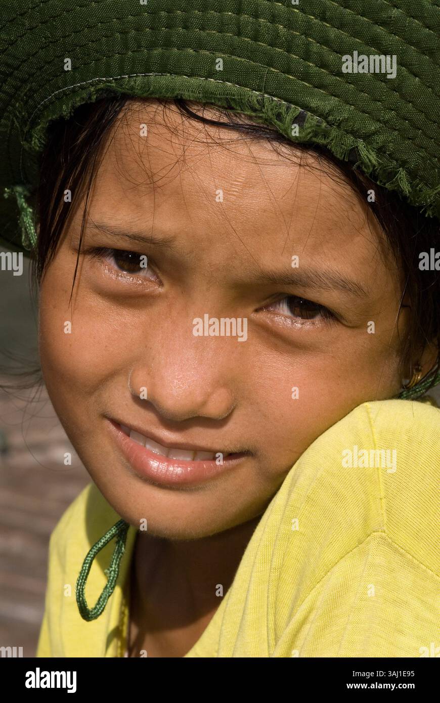 22. Juli 2008 - Vietnam - lächelndes vietnamesisches Mädchen, Porträt, Dien Bien Phu, Vietnam, Asien (Foto: © Sergi Reboredo via ZUMA Wire) Stockfoto