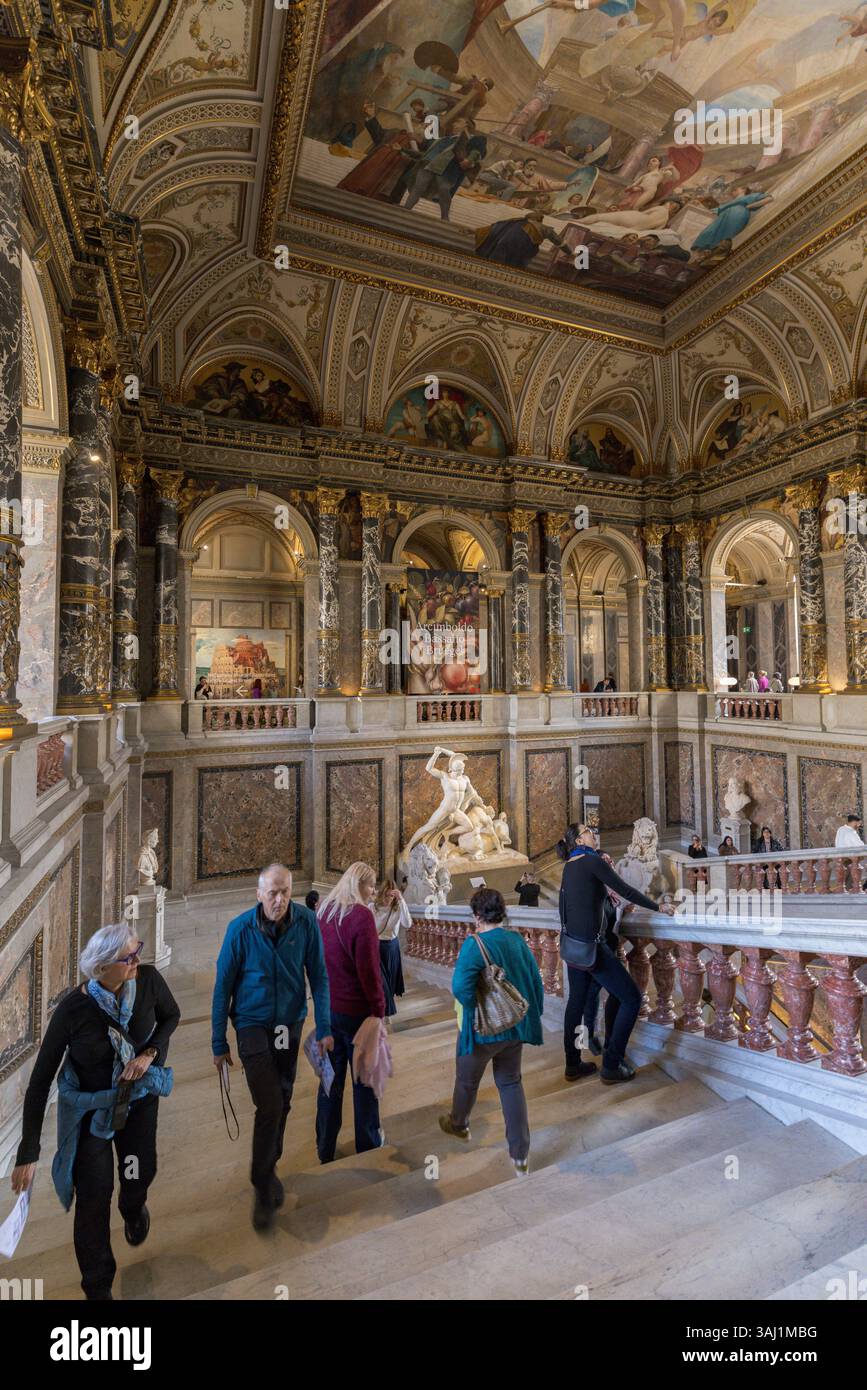 große Treppe, Kunsthistorisches Museum Wien, Kunsthistorisches Museum Wien, Österreich Stockfoto