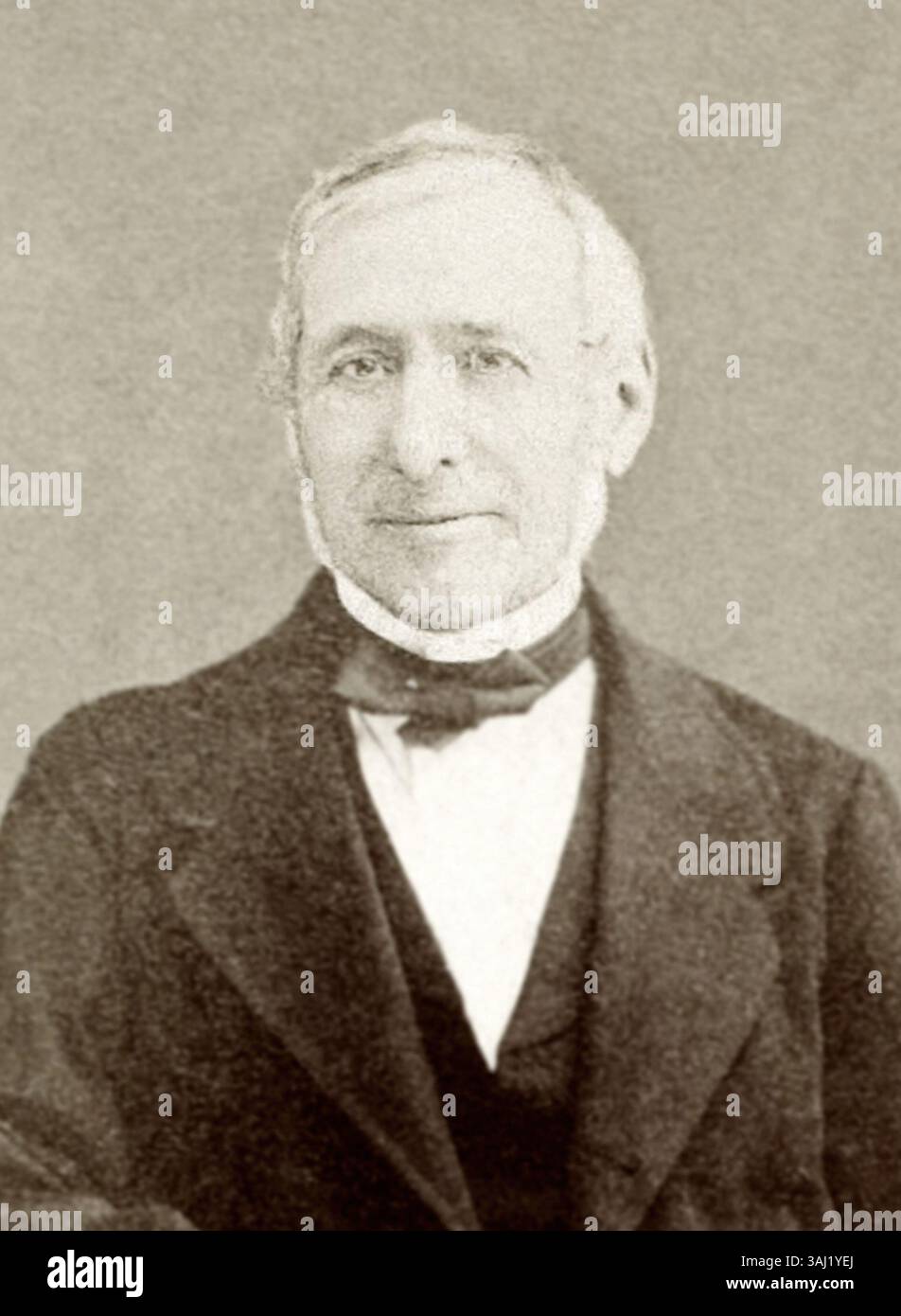 Dieses Bild von 1866 zeigt Alphonse Pyrame de Candolle, einen Schweizer Botaniker, der für seine Arbeit in der Pflanzentaxonomie bekannt ist. Er leistete bedeutende Beiträge zum Bereich der Botanik, und dieses Porträt unterstreicht sein Vermächtnis in der wissenschaftlichen Gemeinschaft. Stockfoto