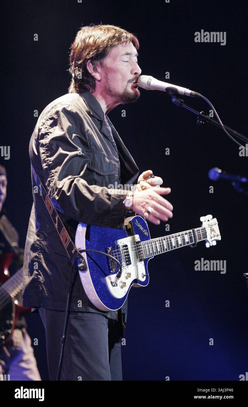 18. März 2006 - Berlin, USA - Chris Rea on 18.03.2006 während seiner letzten Tour im Tempodrom Berlin..Photo Scherf/Face to Face./AdMedia./AdMedia (Credit Image: © Scherf/AdMedia via ZUMA Wire) Stockfoto
