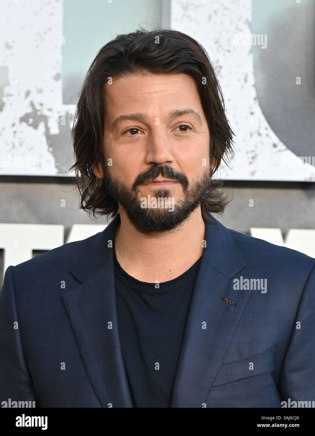 LONDON, ENGLAND – 10. APRIL 2025: Diego Luna nimmt an der „Andor“ Staffel Two UK Sneak Peek in Lightroom, Kings Cross in London Teil. (Foto von 李世惠/siehe Li/Picture Capital) Stockfoto
