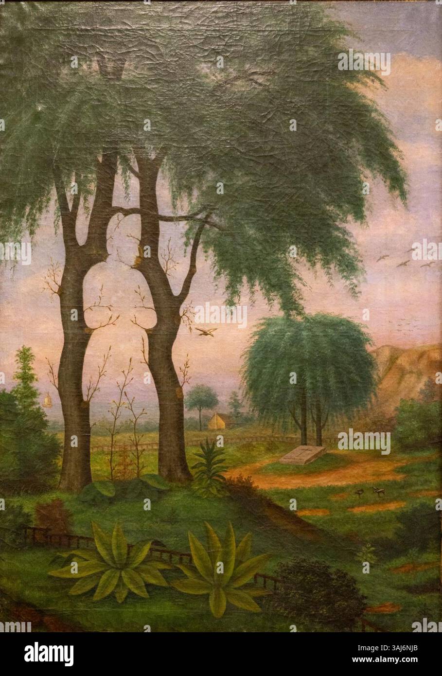 Dieses Gemälde, das Augustus Earle zugeschrieben wurde, zeigt um 1829 Napoleons Grab auf der heiligen Helena. Das Öl auf Leinwand ist 143 cm hoch und 100 cm breit und fängt einen düsteren Moment in der Geschichte ein. Das Kunstwerk erinnert an Napoleons letzte Ruhestätte und betont den emotionalen Ton der Szene. Stockfoto