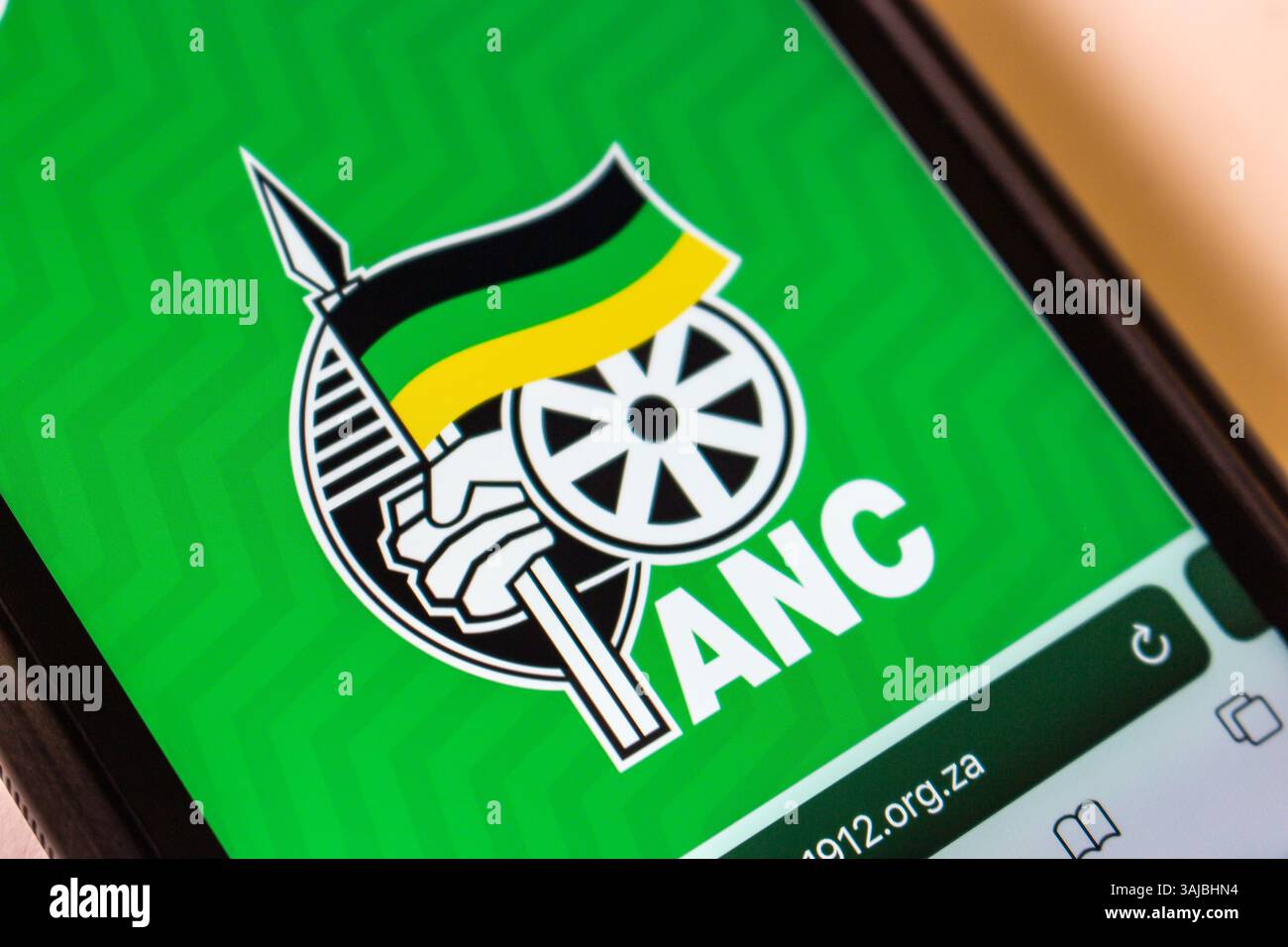 Website von ANC auf dem Bildschirm. Der Afrikanische Nationalkongress ist die Regierungspartei Südafrikas, bekannt für seine Anti-Apartheid-Bewegung unter Nelson Mandela. Stockfoto