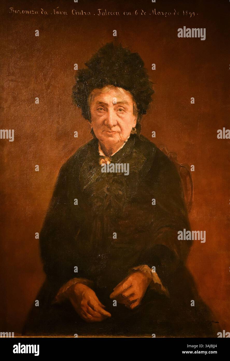 Porträt der Baronesa de Nova Sintra, gemalt um 1900, untergebracht im Museum von Misericórdia in Porto, Portugal. Das Kunstwerk zeigt die Adlige aus der portugiesischen Aristokratie. Stockfoto