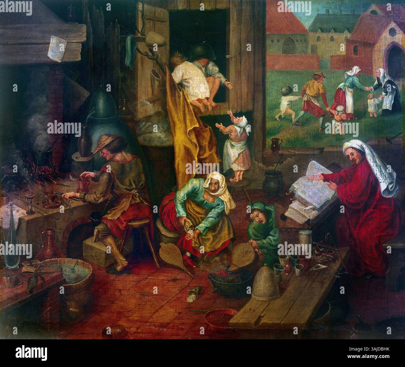 Dieses Ölgemälde, eine Reproduktion nach Pieter Bruegel dem Älteren, zeigt einen Alchemisten in seiner Werkstatt, ein gemeinsames Thema in der europäischen Kunst des 16. Jahrhunderts, der Themen der Wissenschaft, des Wissens und der Torheit erforscht. Stockfoto