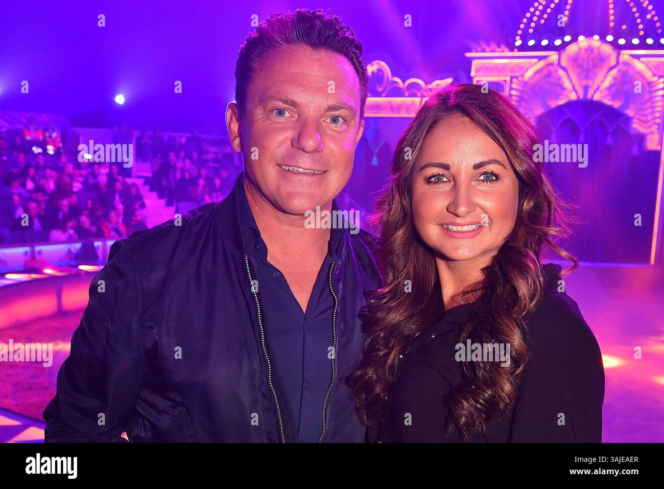 Stefan Mross und Eva Luginger bei der Circus Krone „Farbenspiel - Gold Edition“ Premiere am 10.04.2025 in München Stockfoto Stefan Mross und Eva Luginger bei der Circus Krone „Farbenspiel - Gold Edition“ Premiere am 10.04.2025 in München Stockfoto