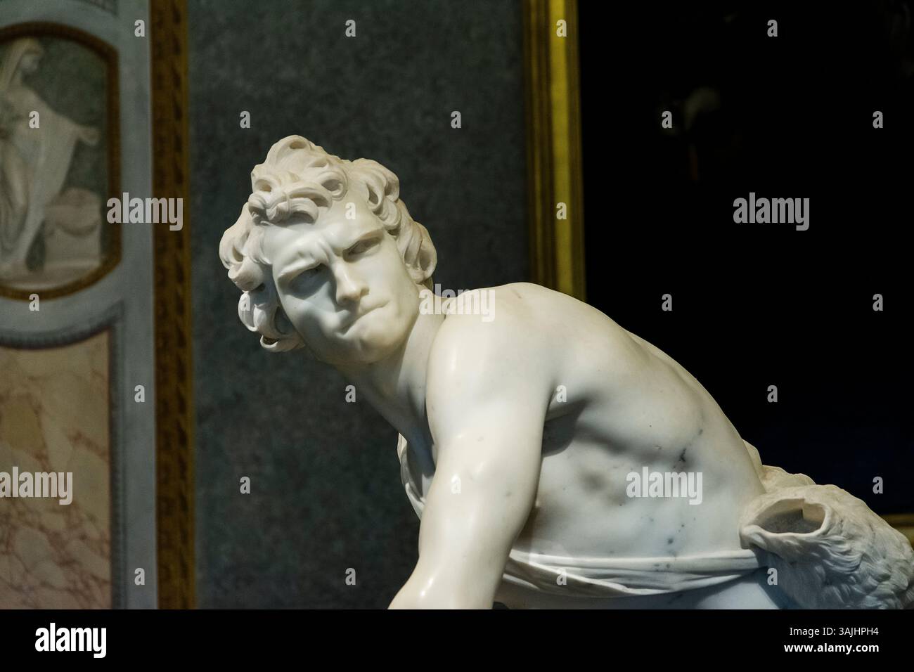 Marmorstatue von Bernini von David, kurz davor, Goliath zu töten Stockfoto