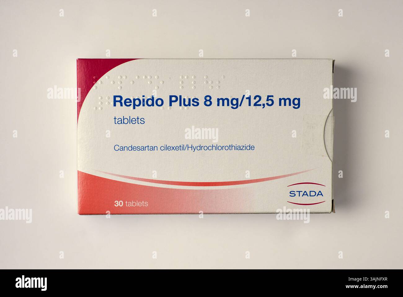 Repido Plus 8,5 mg/12,5 mg, Stada, Candesartancilexetil, Hydrochlorothiazid, Hypertonie, Diuretika, Medikamente, verschreibungspflichtige Medikamente, Schachtel, Verpackung Stockfoto