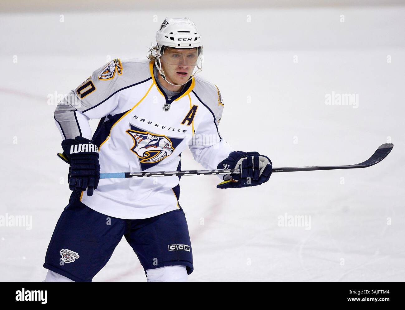 Januar 2010 - Calgary, Alberta, Kanada - Foto des NHL-Spielerprofils auf Martin Erat von Nashville Predators aus der Tschechischen Republik während eines Spiels in Calgary. (Foto: © Larry MacDougal via ZUMA Wire) Stockfoto