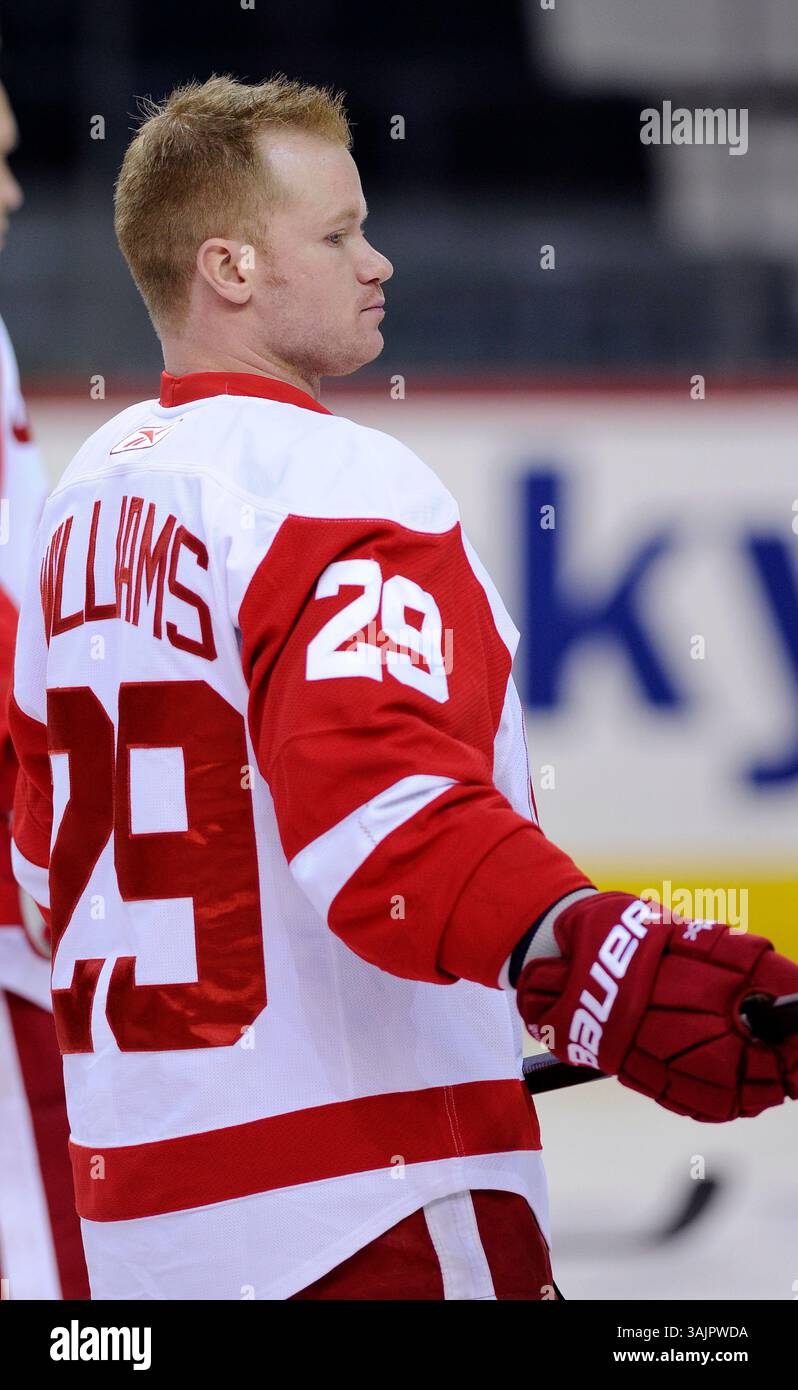 März 2010 – Calgary, Alberta, Kanada – Foto des NHL-Spielerprofils von Jason Williams von Detroit Red Wings während eines Spiels in Calgary. (Foto: © Larry MacDougal via ZUMA Wire) Stockfoto