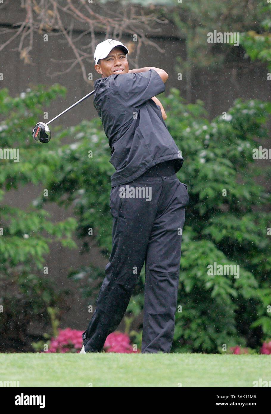 Juni 2009: Tiger Woods in Aktion während des Memorial Tournament's Skins Game im Muirfield Village Golf Club in Dublin, OH. (Bild: © Scott Terna/Cal Sport Media/ZUMA Press) Stockfoto
